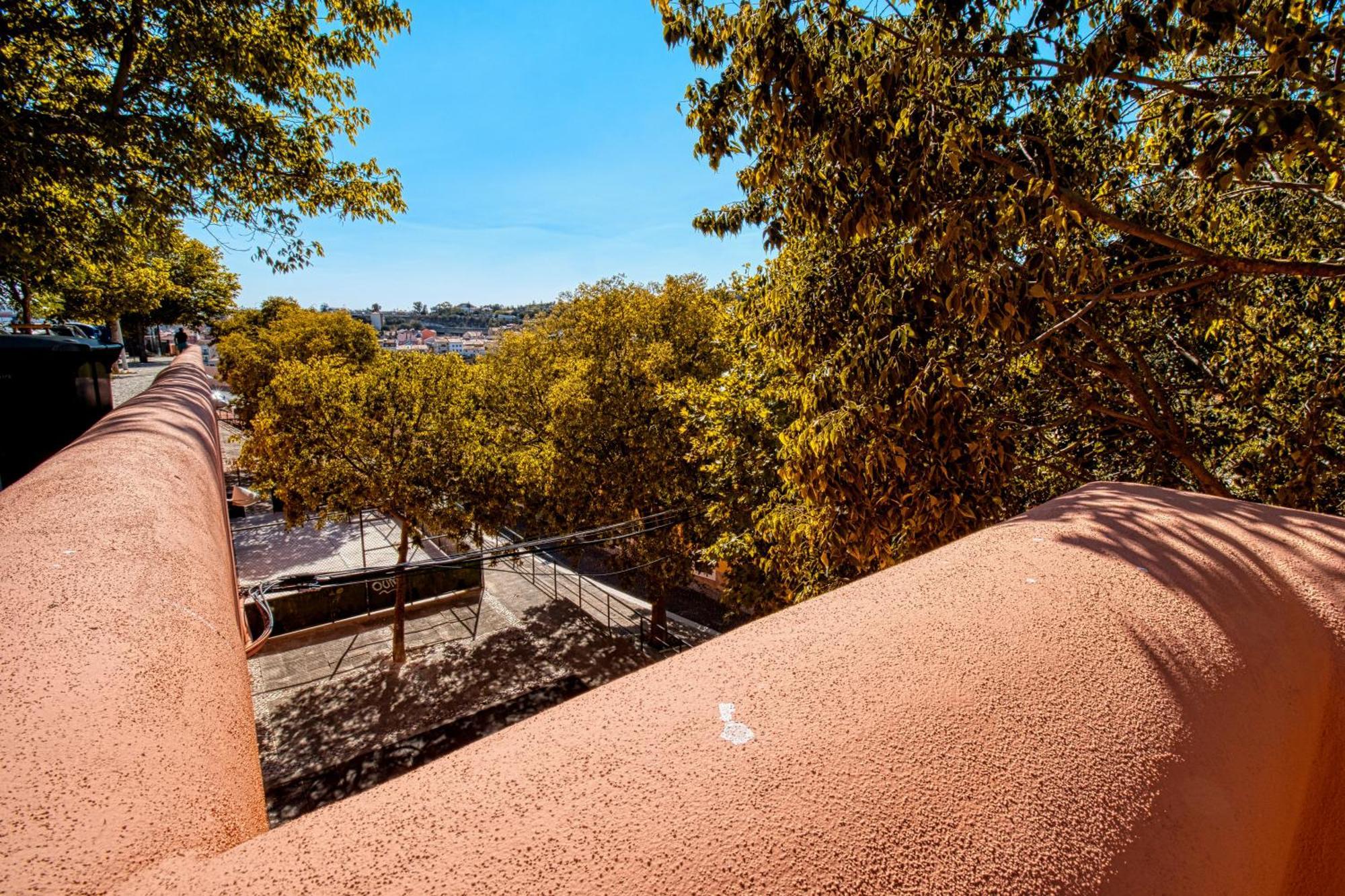 Historic Gem & Modern Loft In The Heart Of Lisbon Apartment Екстериор снимка